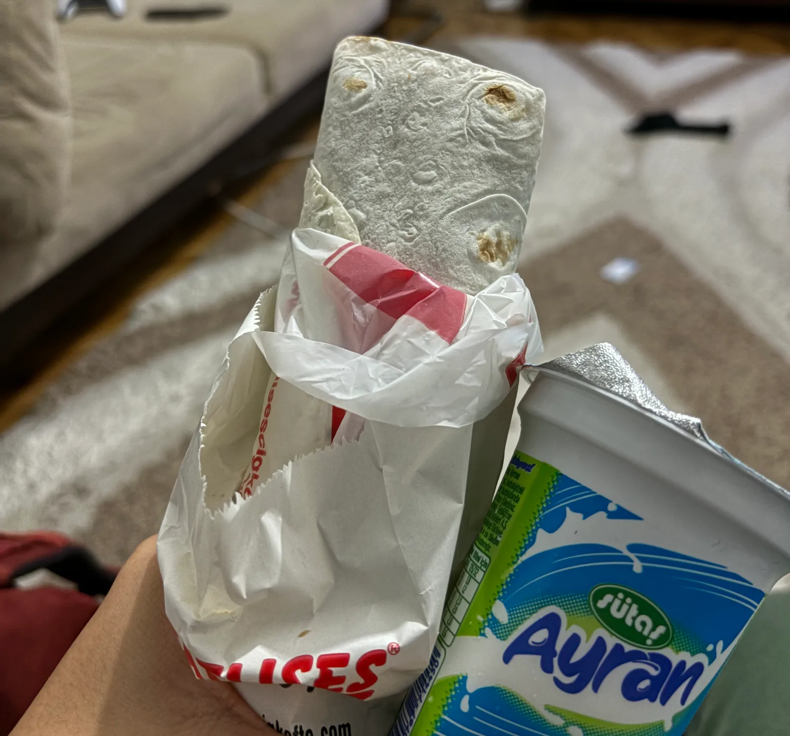 Çiğ köfte / Ayran