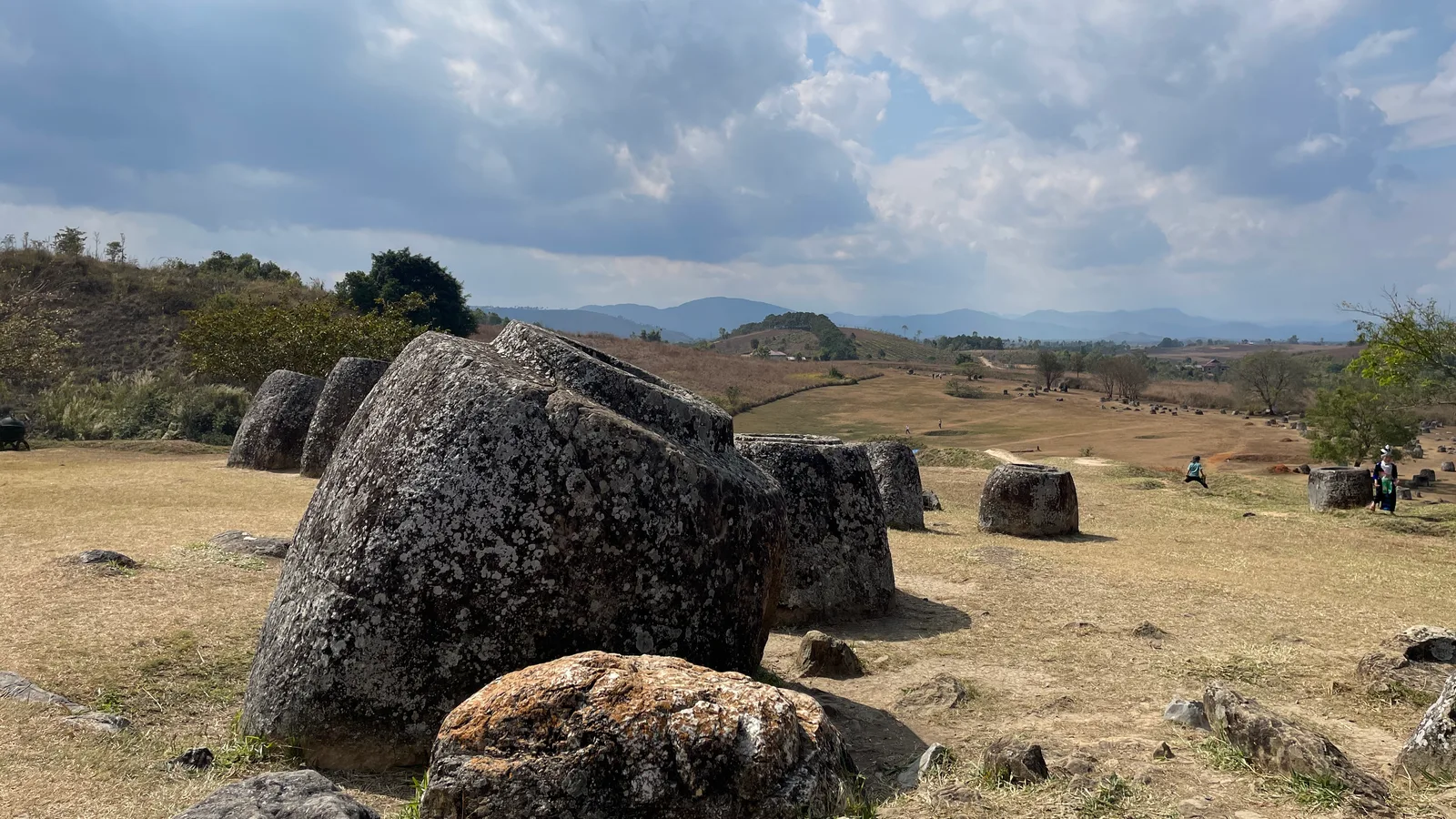 Stone jars on the plain